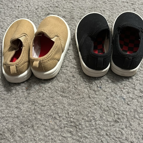 Wonder Nation Timmy Casual Canvas Slip On Shoes/ Size: 4 Black and tan - Picture 5 of 6